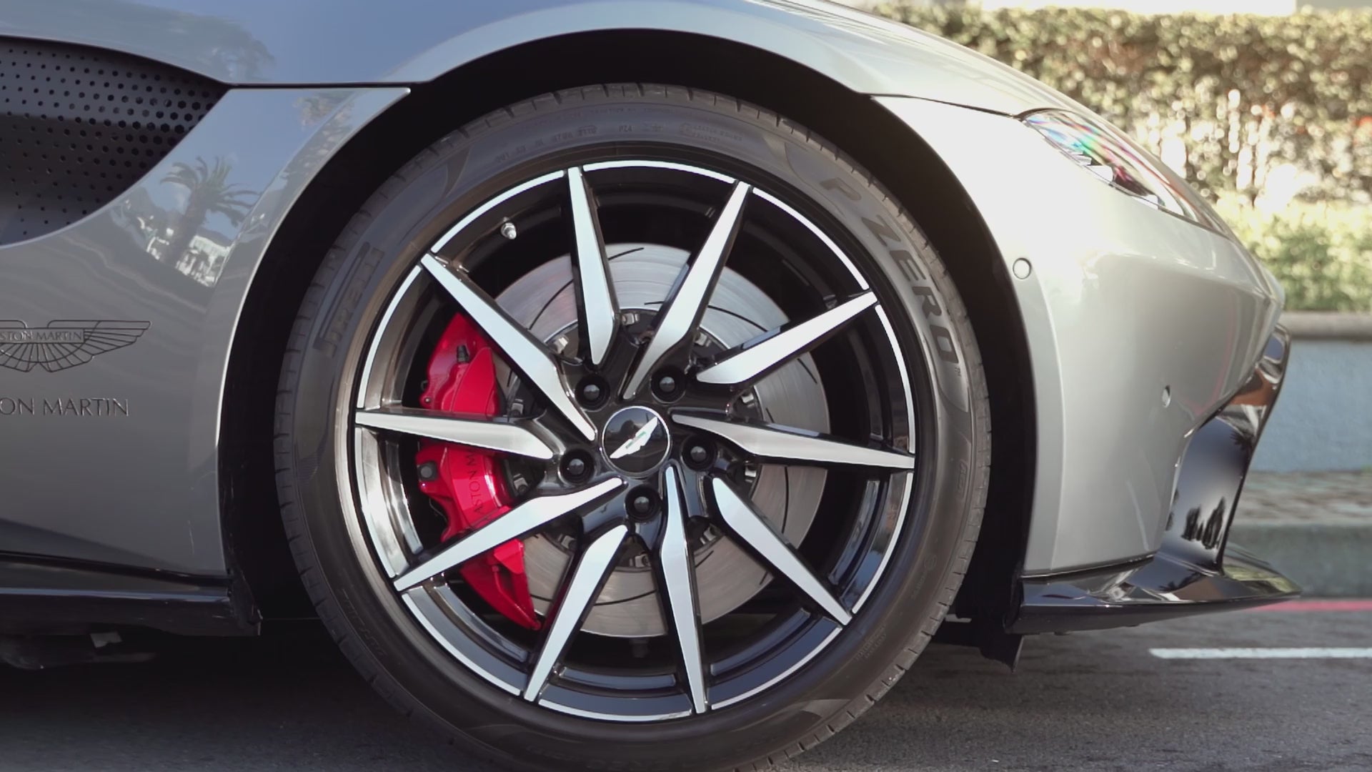 <span class='visually-hidden'>Load video: </span>2